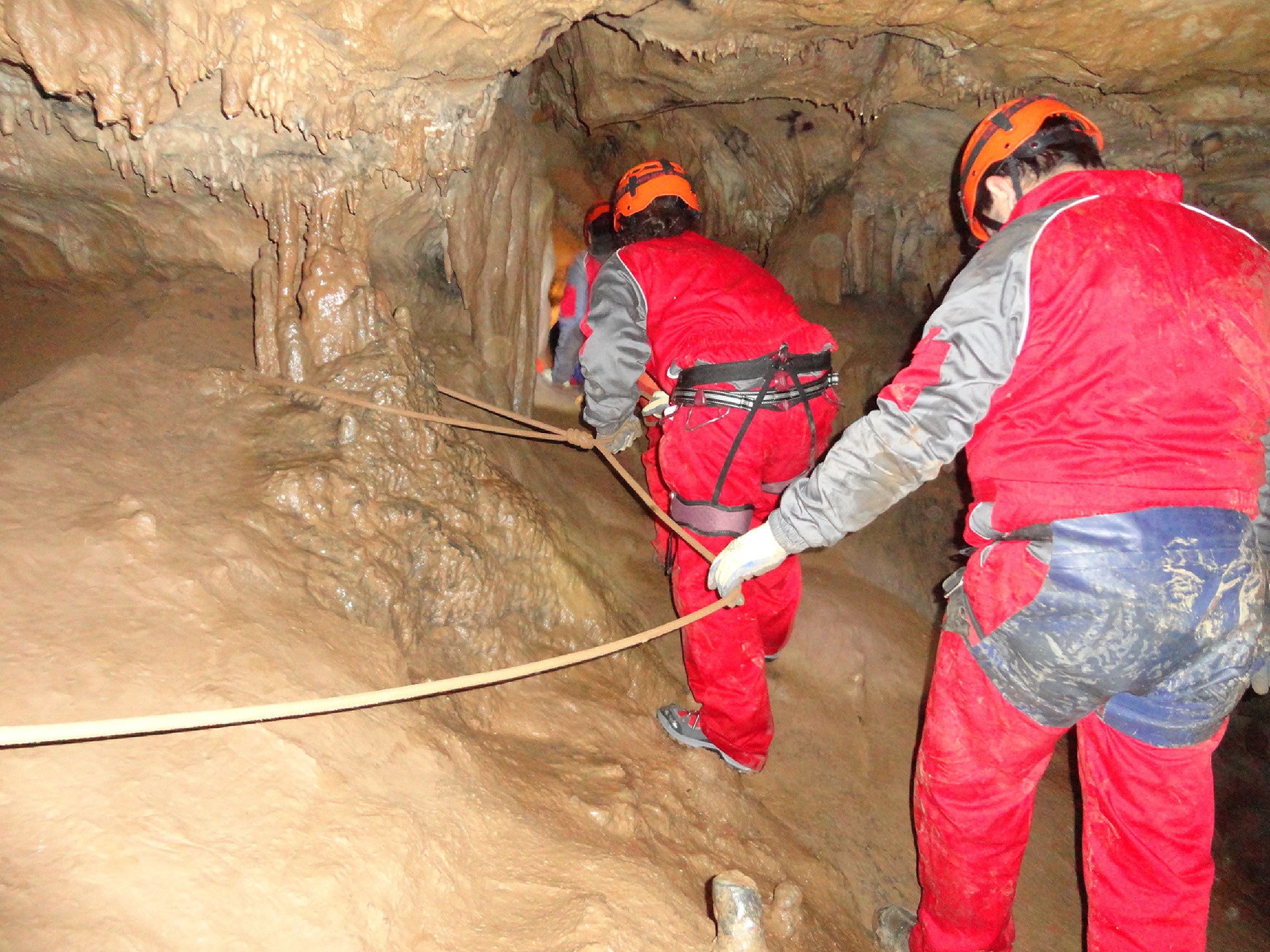 Imagen de Espeleología: Cueva de Cornatel